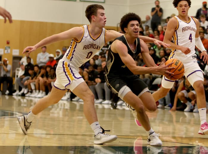 Salesian vs Riordan MLK Classic January 15, 2023 Photo-Dennis Lee05